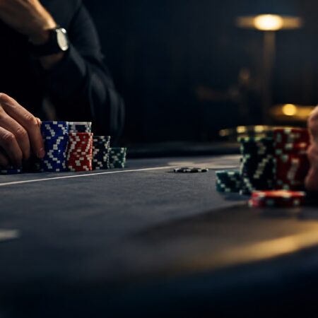 Advanced Texas Hold’em Tactics: GTO, C-Betting & Hand Reading