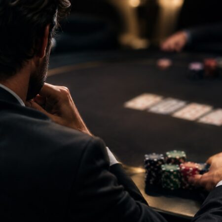 Texas Hold’em-Specific Mistakes: Beyond the Beginner Basics